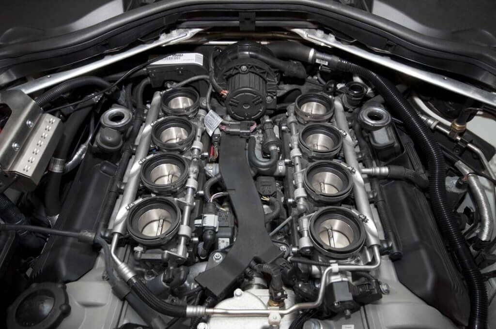 s65-engine-mecanique (1)